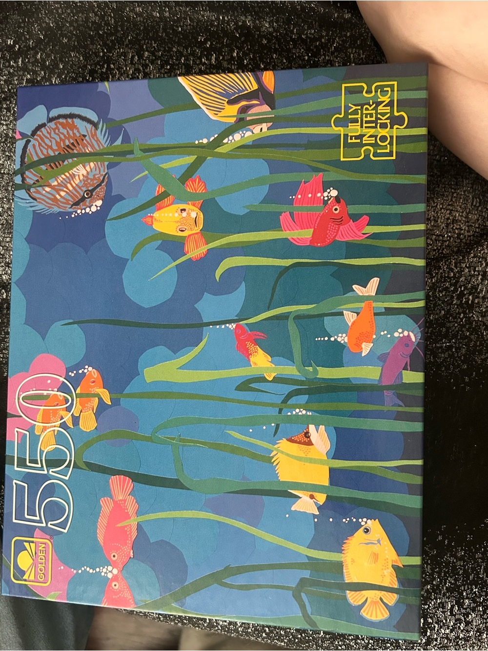 550 piece sealed 1993 Golden Tropical Fish jigsaw puzzle